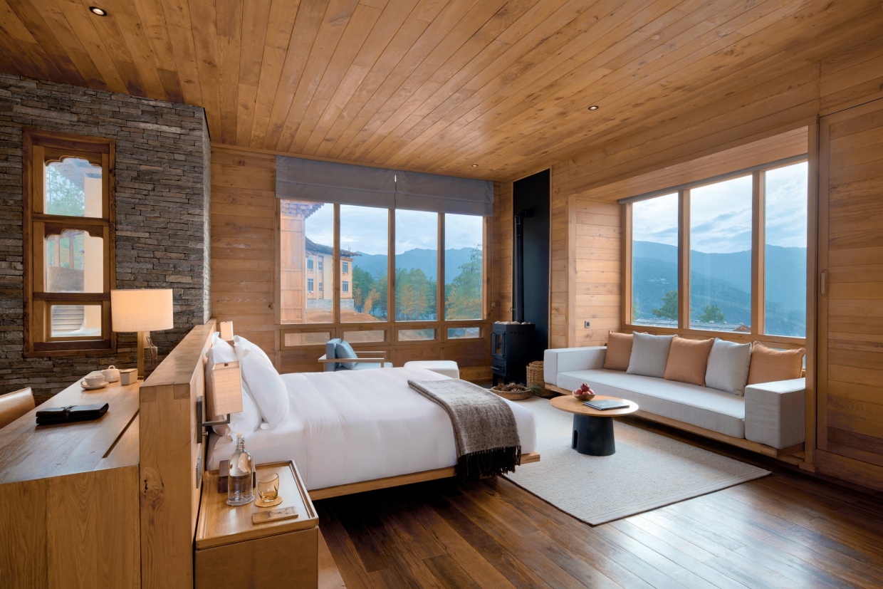 Paro_Suite_Six_Senses_Travel_Deluxe