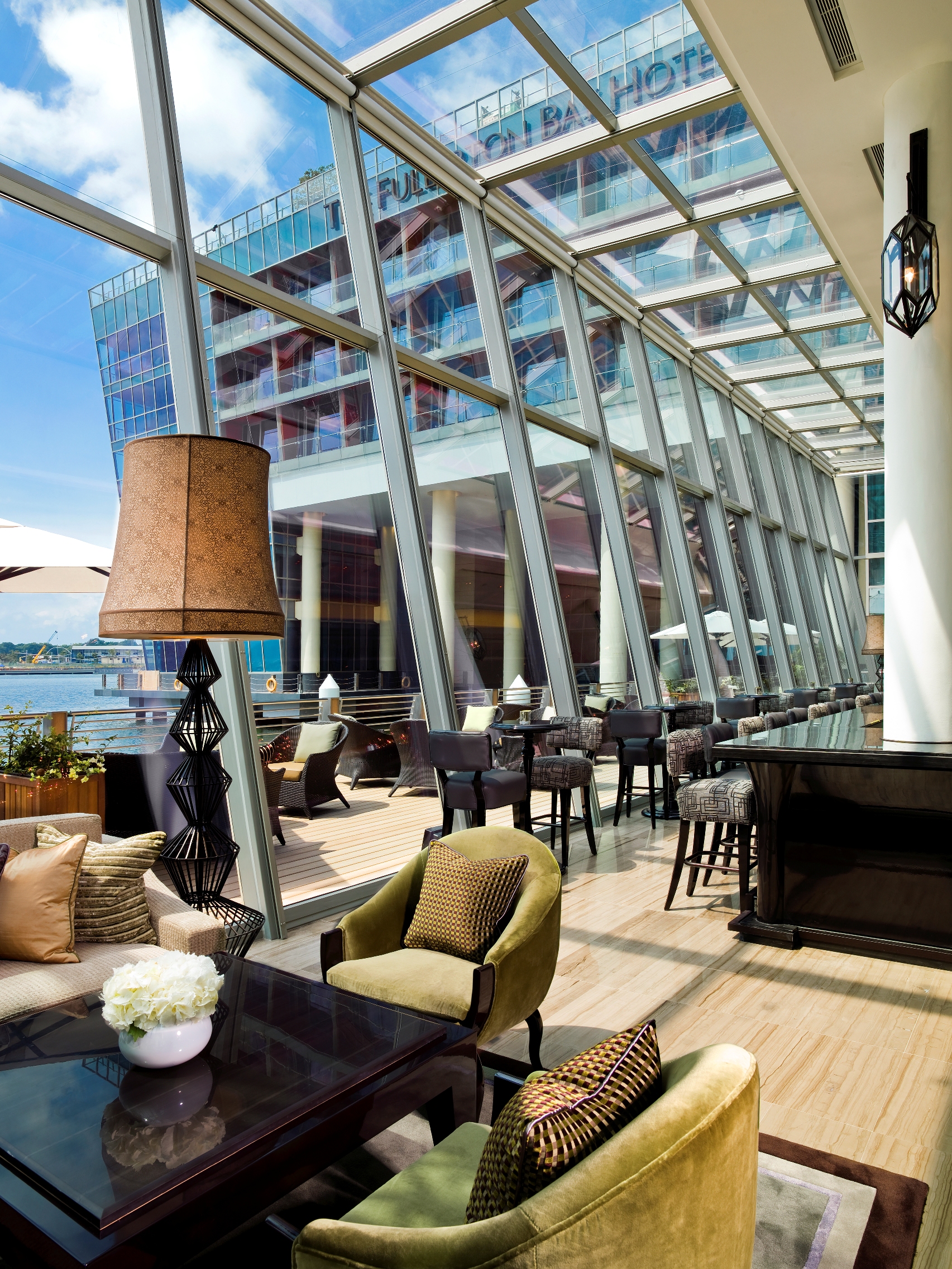 Fullerton_Bay_Hotel_Singapore_Travel_Deluxe_Landing Point (Seating Area II)