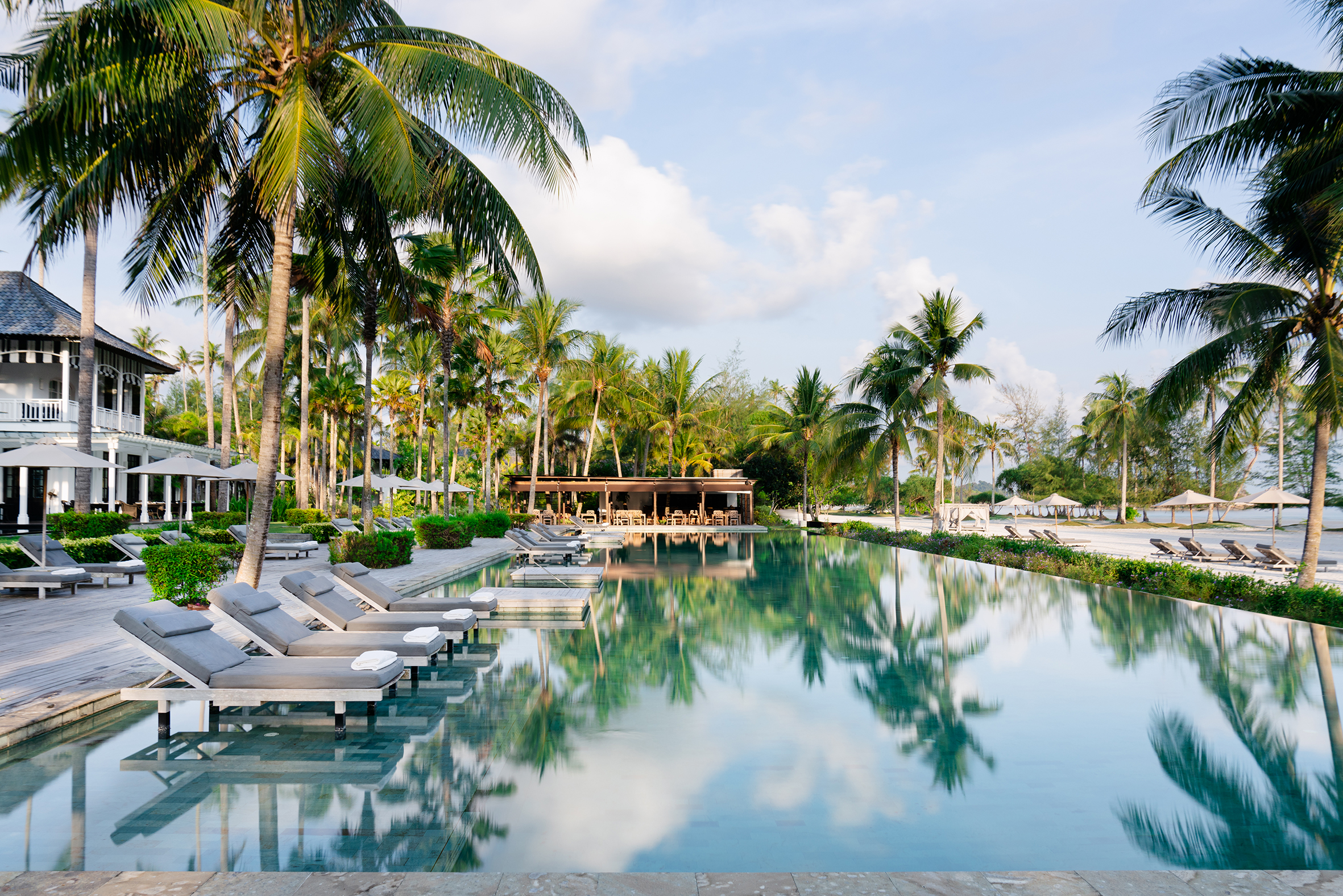 Olympic Pool_Sanchaya_Singapur_Travel_Deluxe